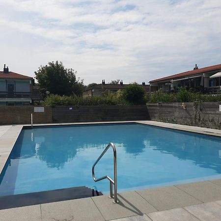 Ampel Bed By The Sea Apartment Westkapelle Bagian luar foto
